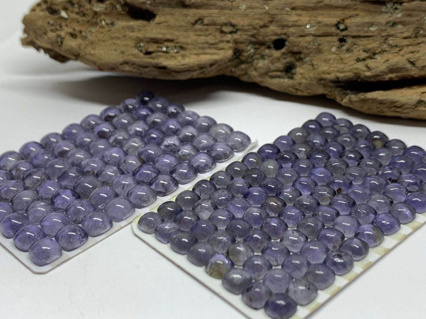 Iolite square cushion 5mm, 6mm cabochon - Calibrated cabochons