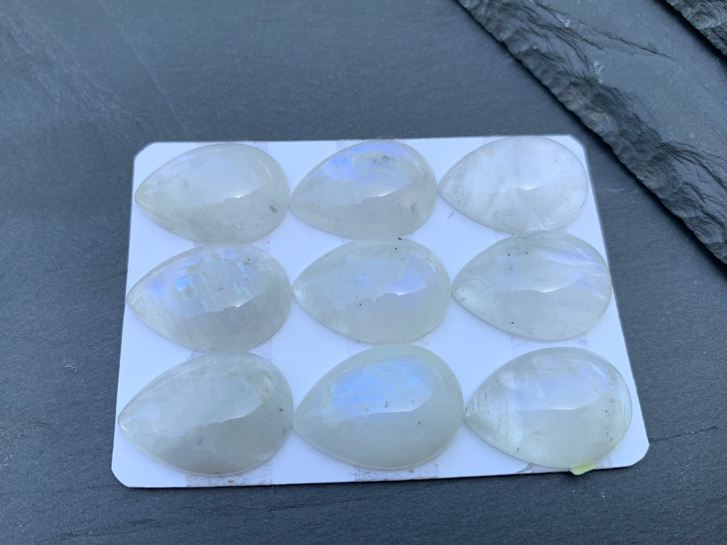 Rainbow Moonstone pear 18x25mm Cabochon