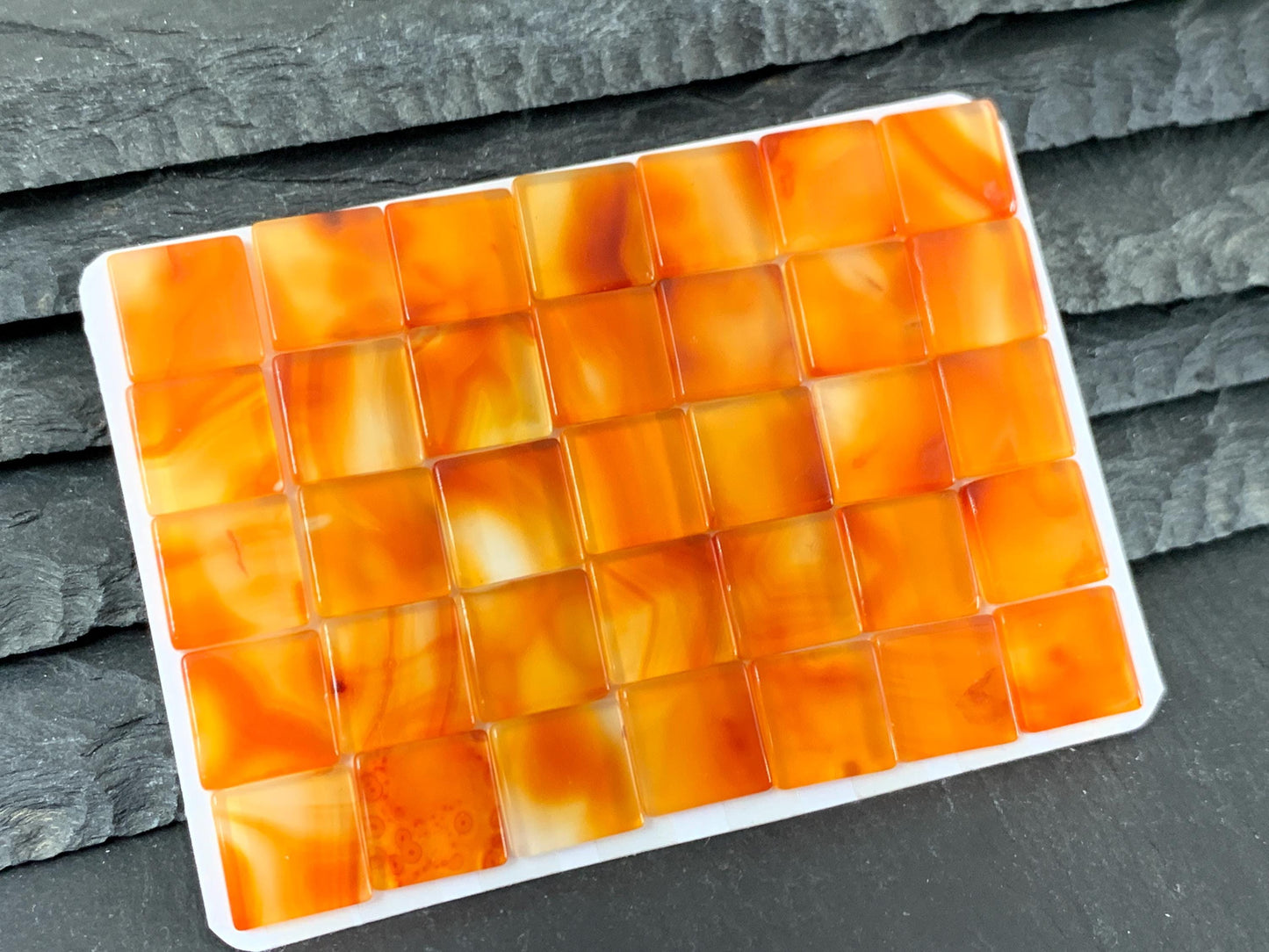 Flat Carnelian square 10mm cabochon - Calibrated cabochons