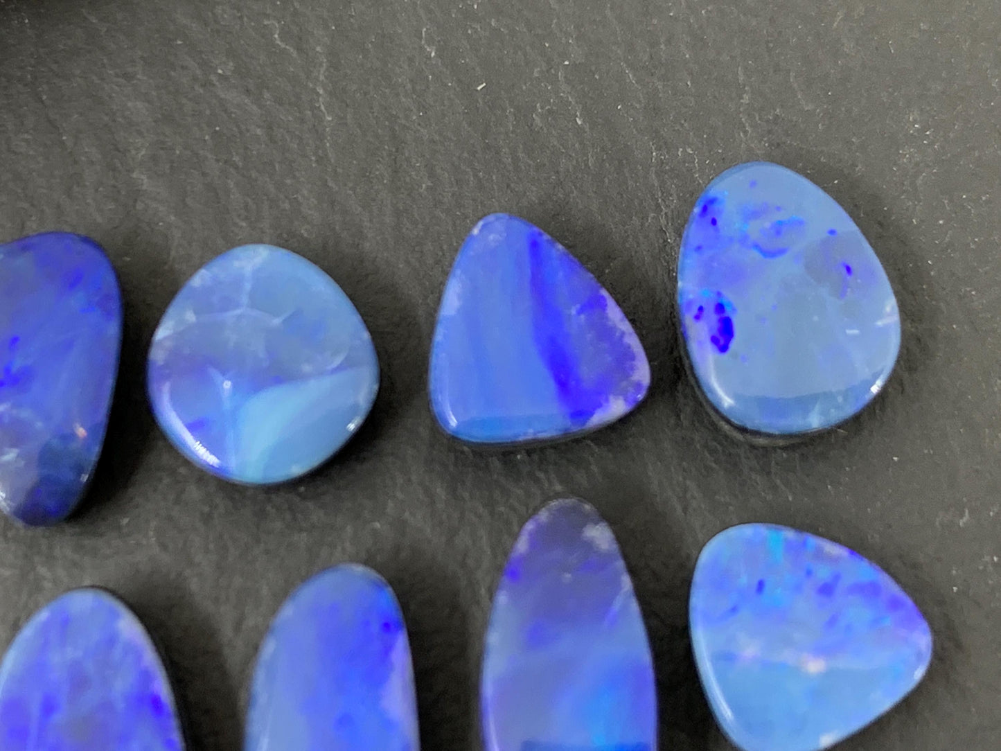 Australian Opal Doublet 8-12mm long cabochon - Second quality