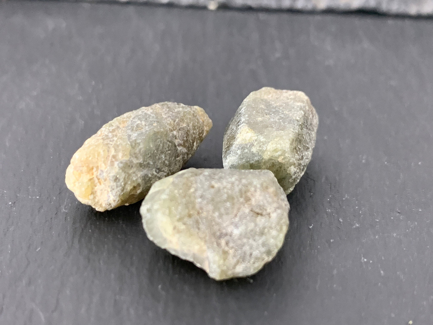 Raw Sapphire Corundum - Lot of 3 pieces - not drilled gemstone