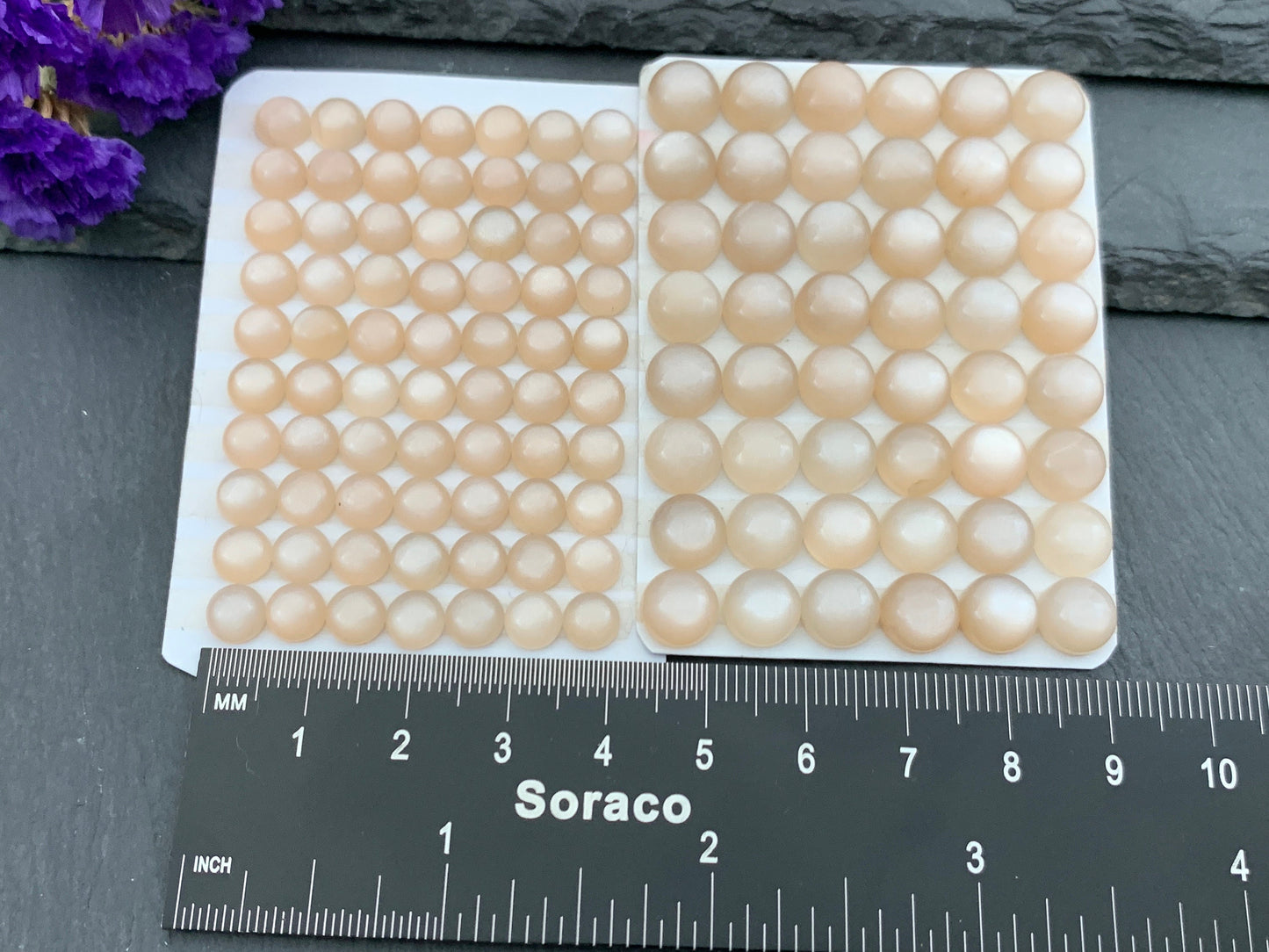 Peach Moonstone round 6 & 8mm Cabochon - Calibrated cabochons