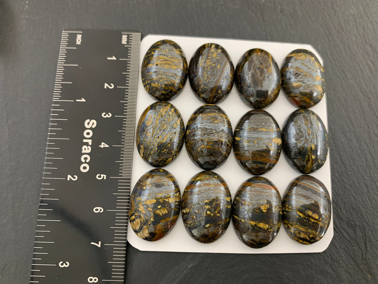 Tiger iron 16x22mm oval cabochon - Calibrated cabochons