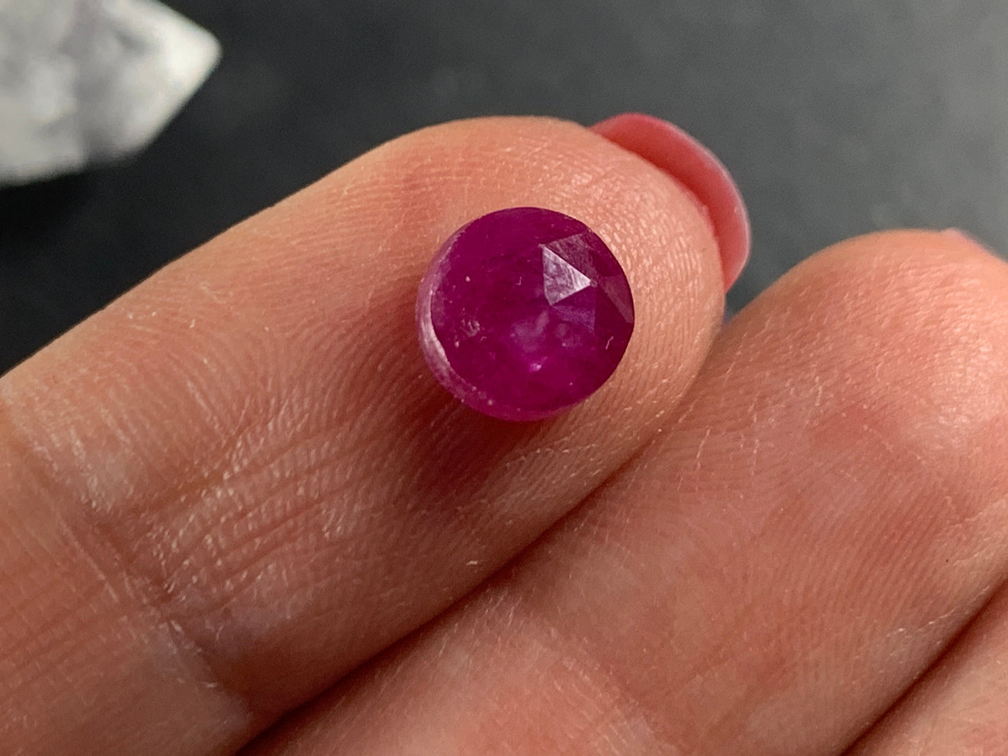 Faceted Silky Star Sapphire round 7mm Cabochon