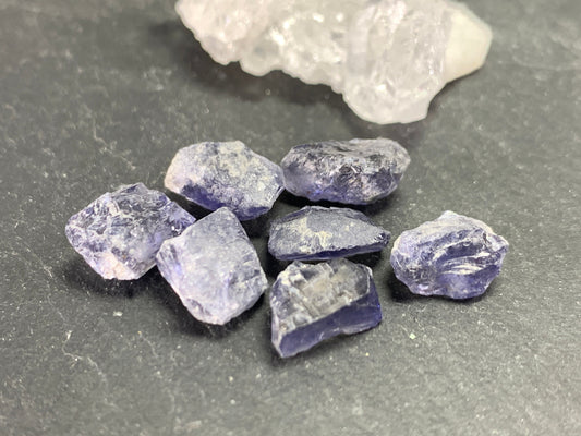 Raw Iolite from Tanzania - lot of 7 ston - not drilled gemstone