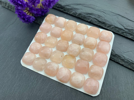 Morganite square cushin 12mm cabochon - Calibrated cabochons