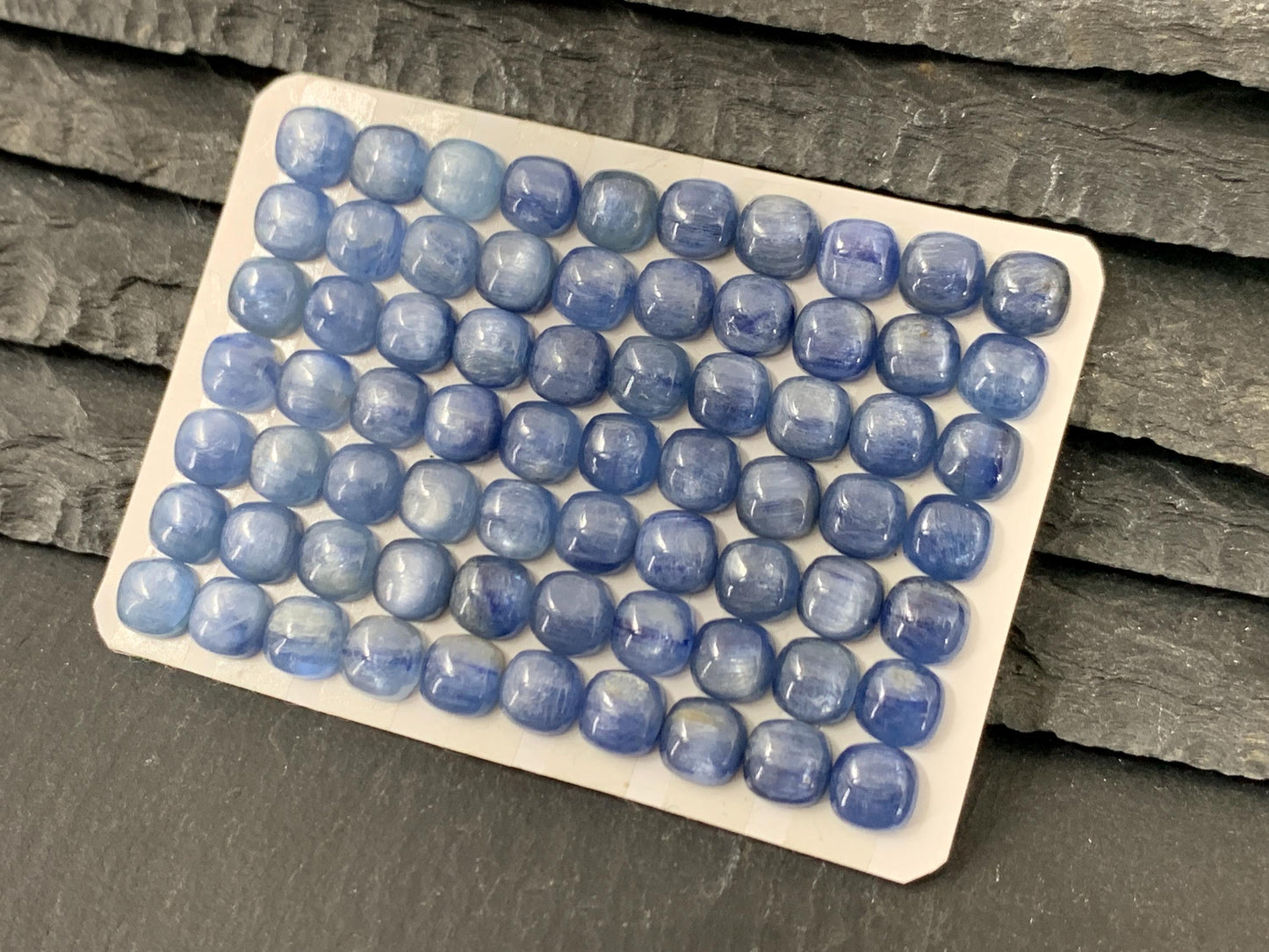 Kyanite square cushion 6mm cabochon - Calibrated cabochons