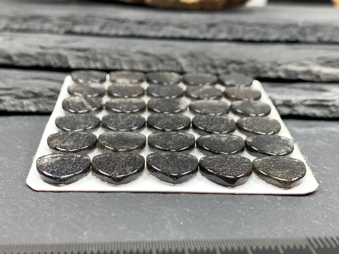 Flat black Rutilated Quartz trillion 12mm cabochon - Calibrated cabochons
