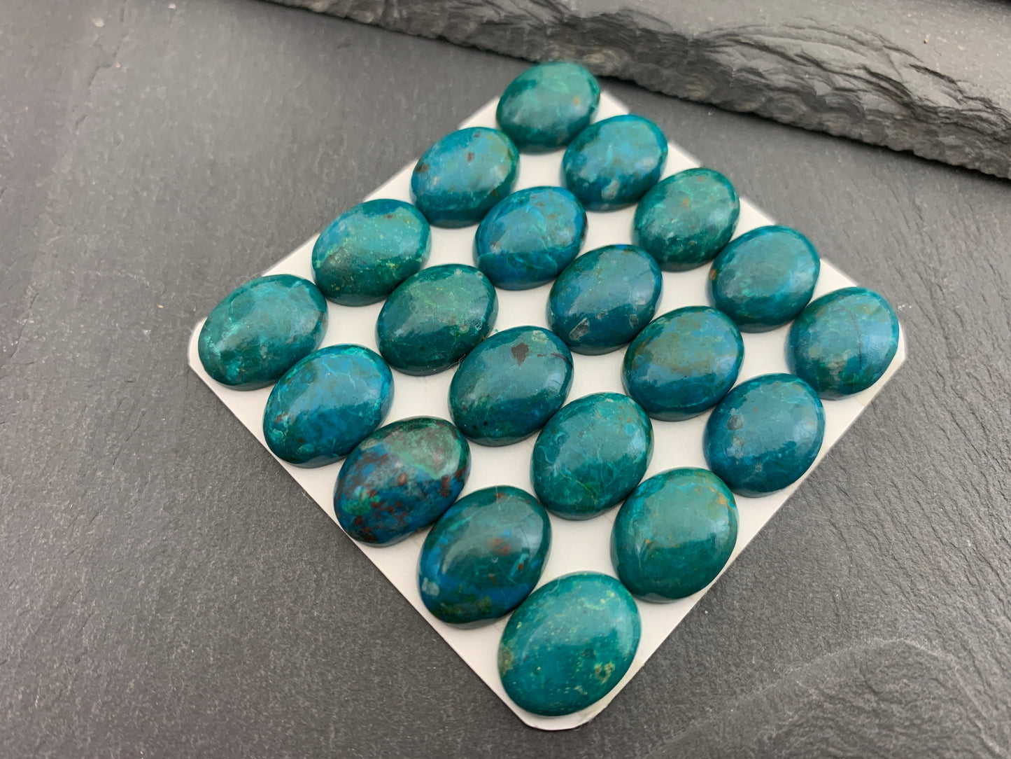 Chrysocolla oval 12x16mm cabochon - Calibrated cabochons