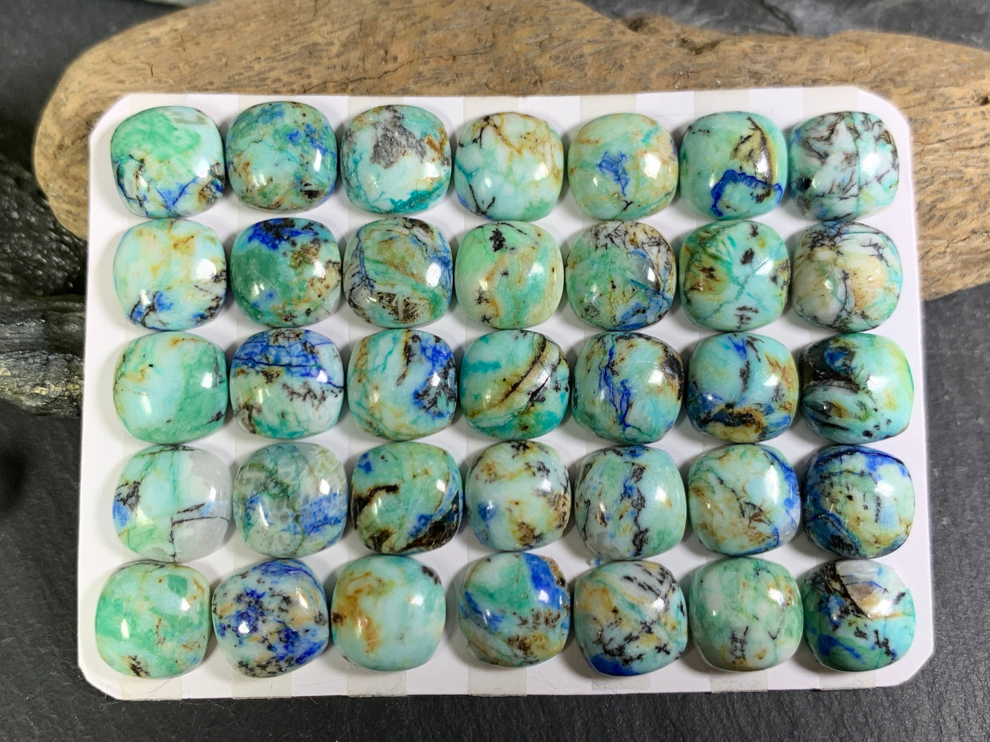 Azurite square cushion 10mm cabochon - Calibrated cabochons