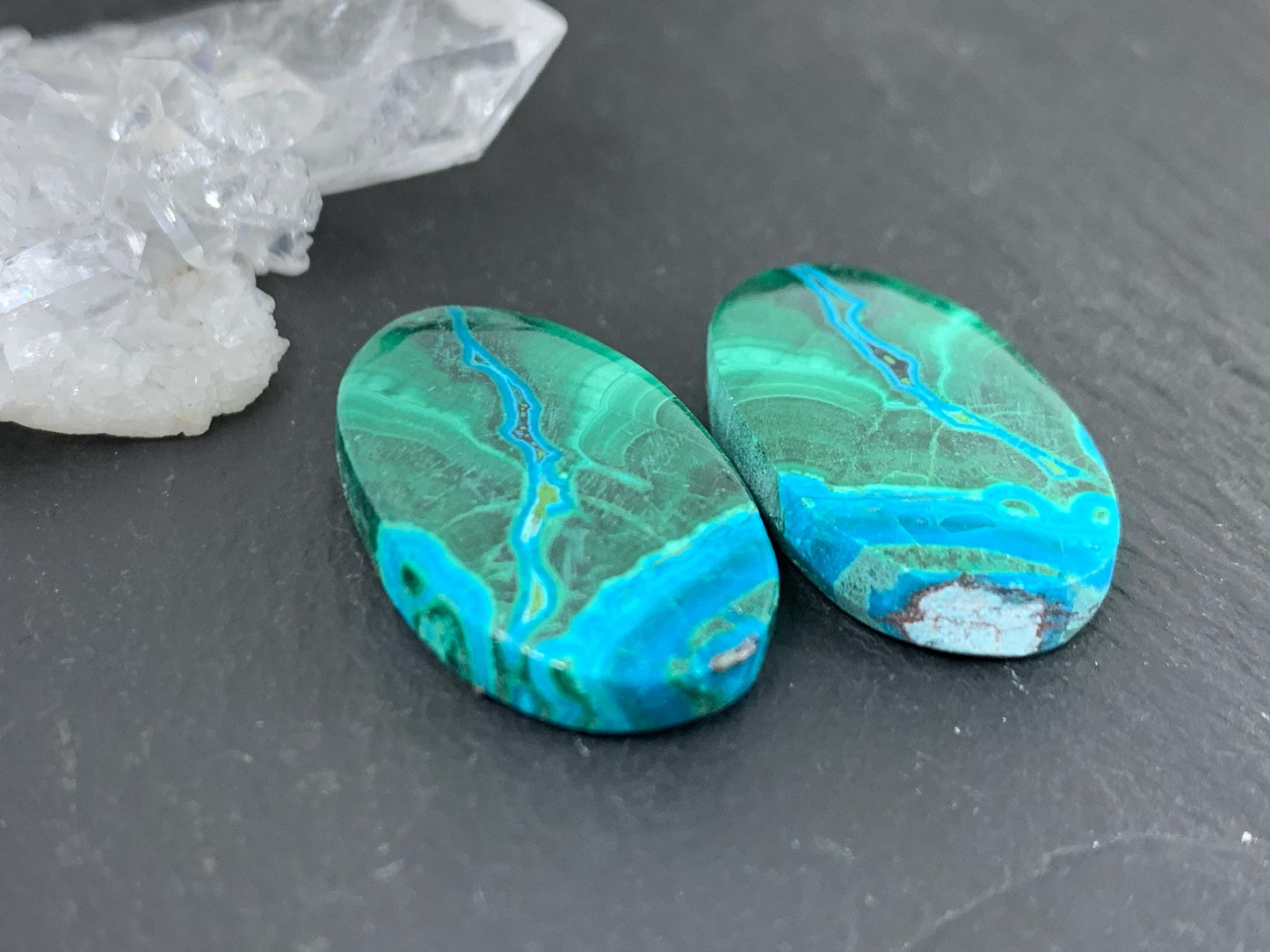 Malachite Chrysocolla oval 14x23x4.5mm cabochon pair