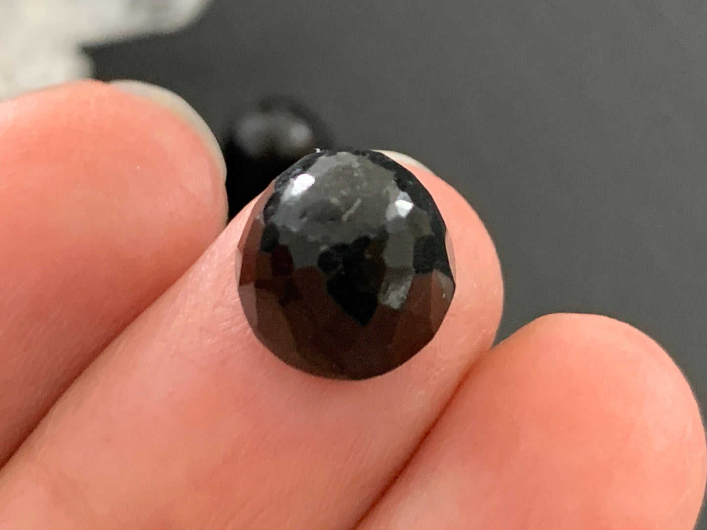 Faceted Hypersthenes bullet dome round 10mm cabochon - Calibrated cabochons