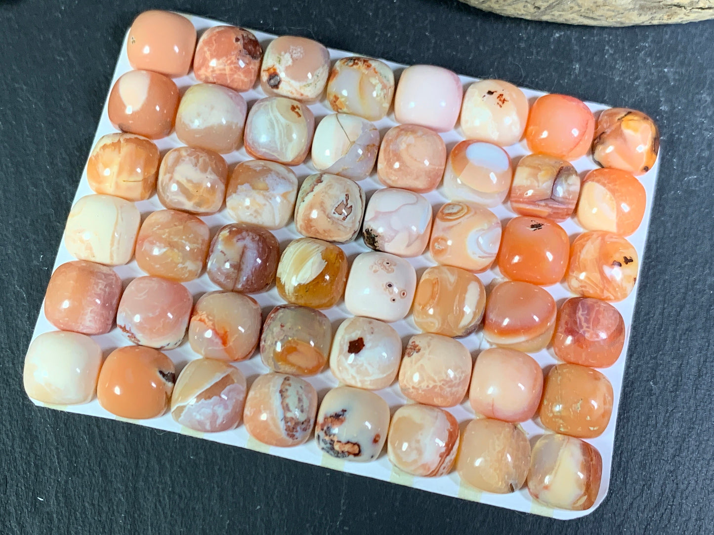 Mexican Opal square cushion 10x10mm cabochon - Calibrated cabochons