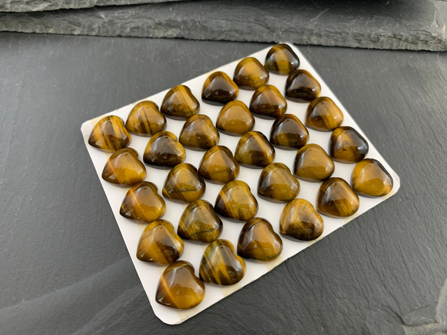 Tiger Eye heart 15x15mm cabochon - Calibrated cabochons