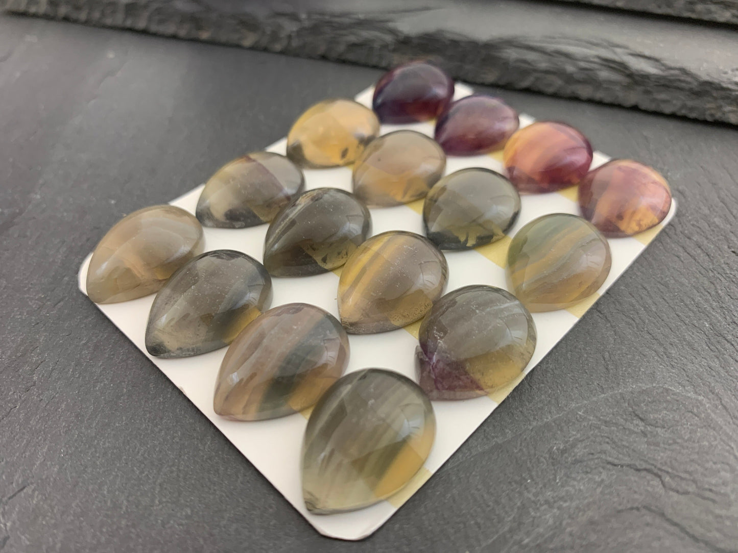 Green- Yellow Fluorite pear 15x20mm Cabochon - Calibrated cabochons
