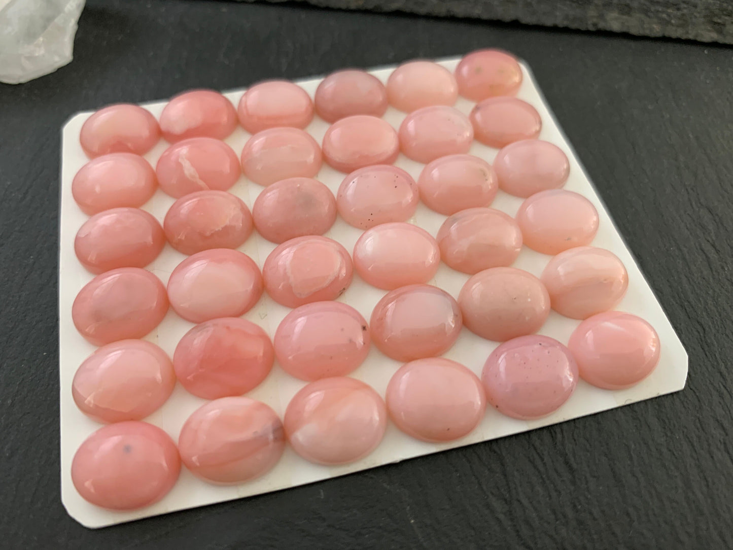 Pink Opal oval 10x12mm cabochon - Calibrated cabochons