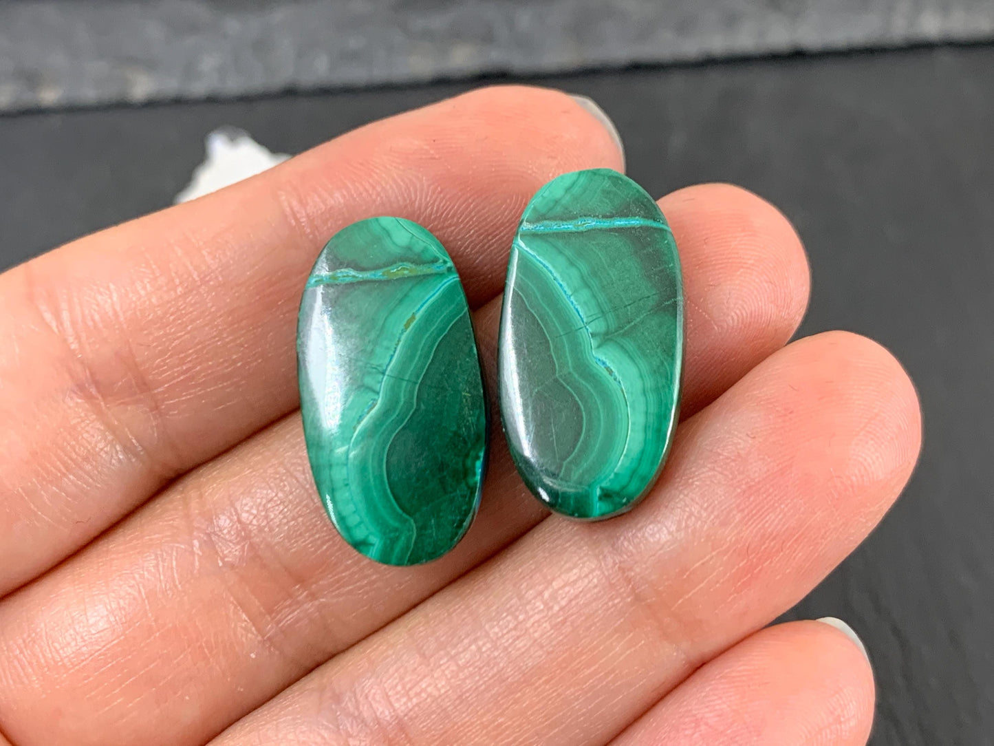 Malachite oval 12x23x4mm cabochon pair