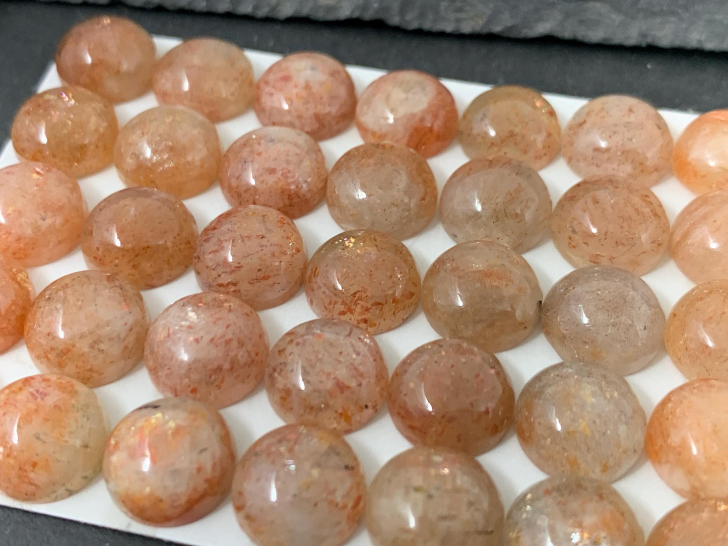 Sunstone round 10mm cabochon - Calibrated cabochon