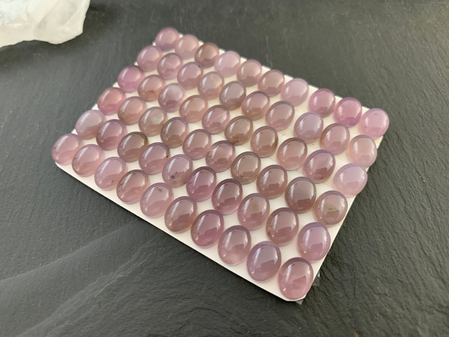Purple Chalcedony oval 8x10mm cabochon - Calibrated cabochons