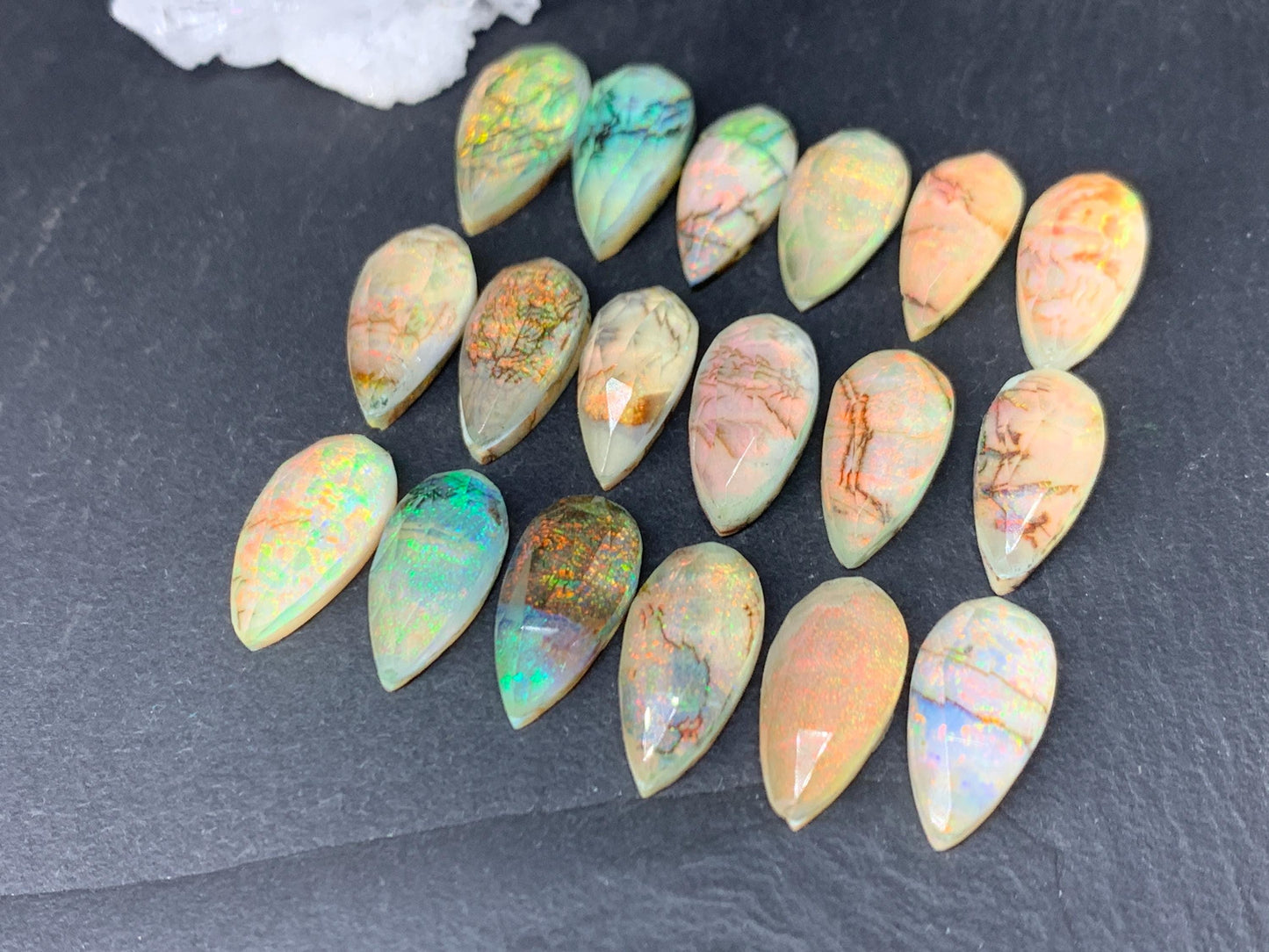 Faceted Monarch Opal pear 7x15mm cabochons - Doublet cabochons