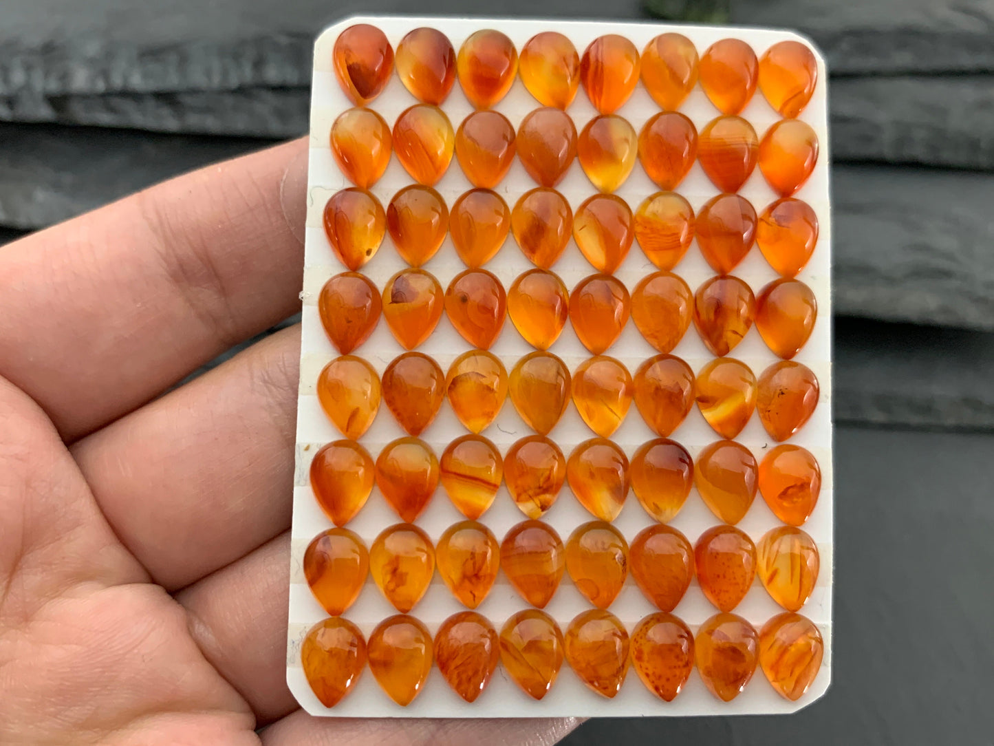 Carnelian pear 6x8mm cabochon - Calibrated cabochons