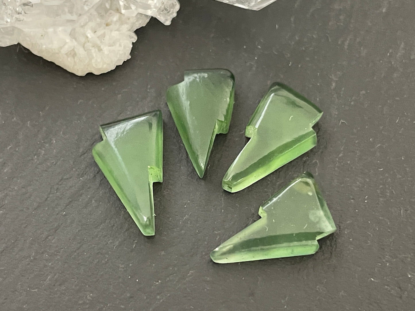 Serpentine lightning bolt 8x14mm cabochon
