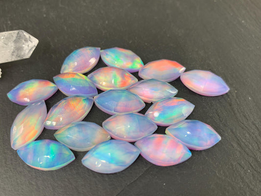 Faceted Aurora Opal marquise 8x16mm cabochon - Doublet cabochons