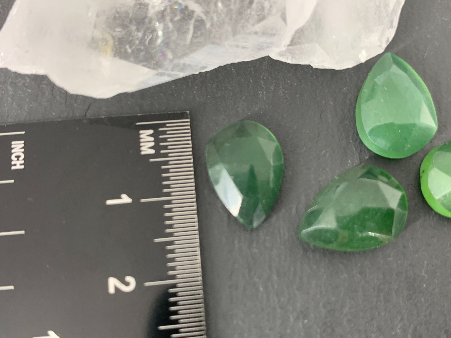 Faceted Serpentine pear 10x14mm Cabochon