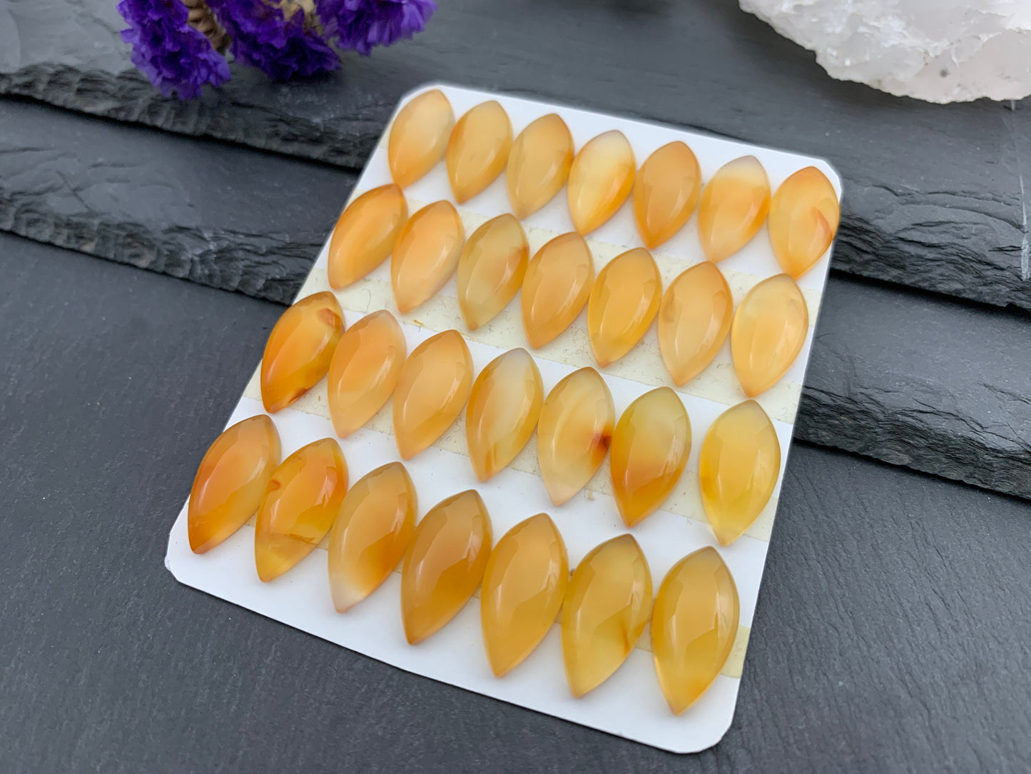 Carnelian miss asia 10x20mm cabochon - Calibrated cabochons