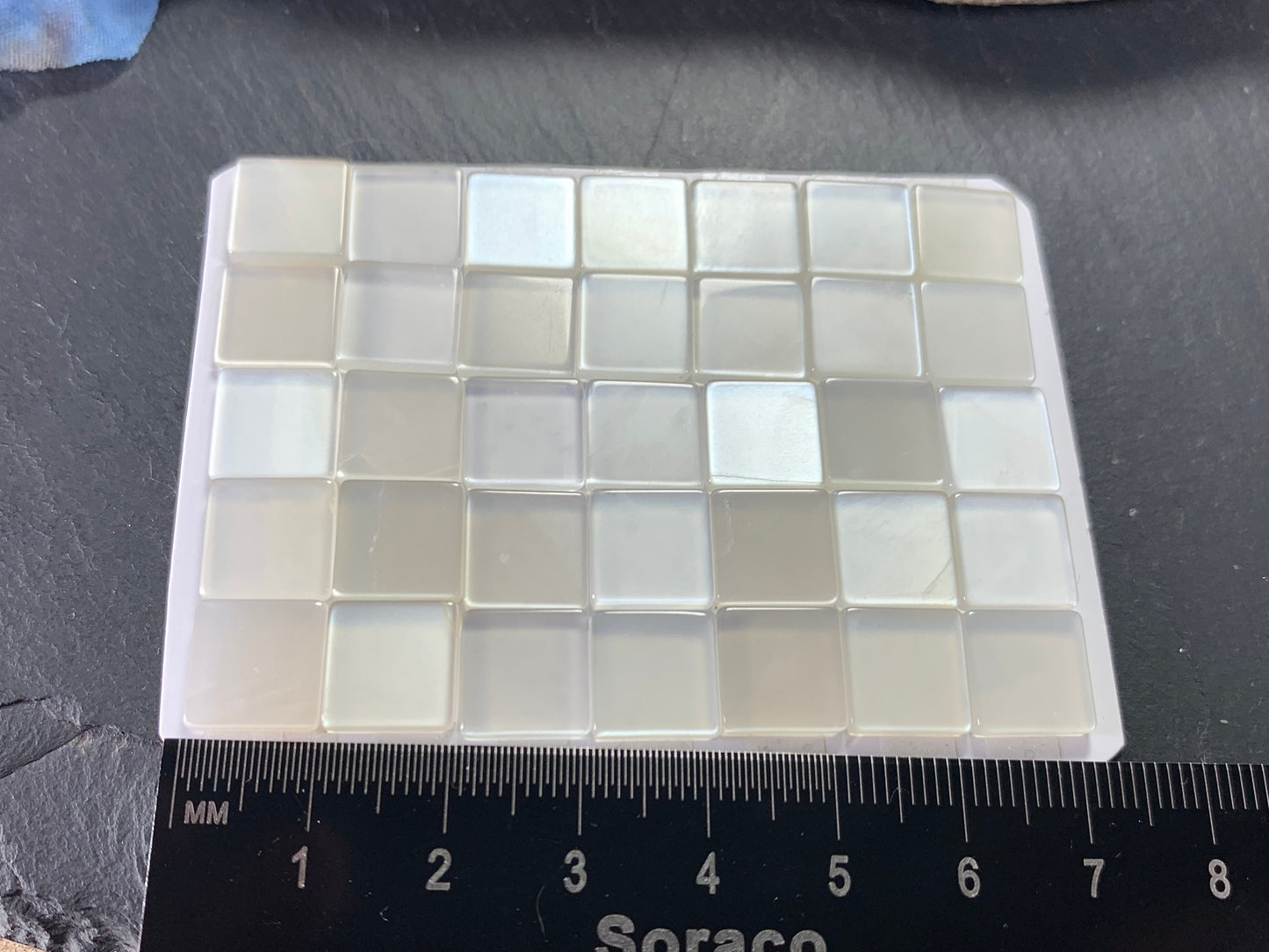 Flat White Moonstone square 10mm cabochon - Calibrated cabochons