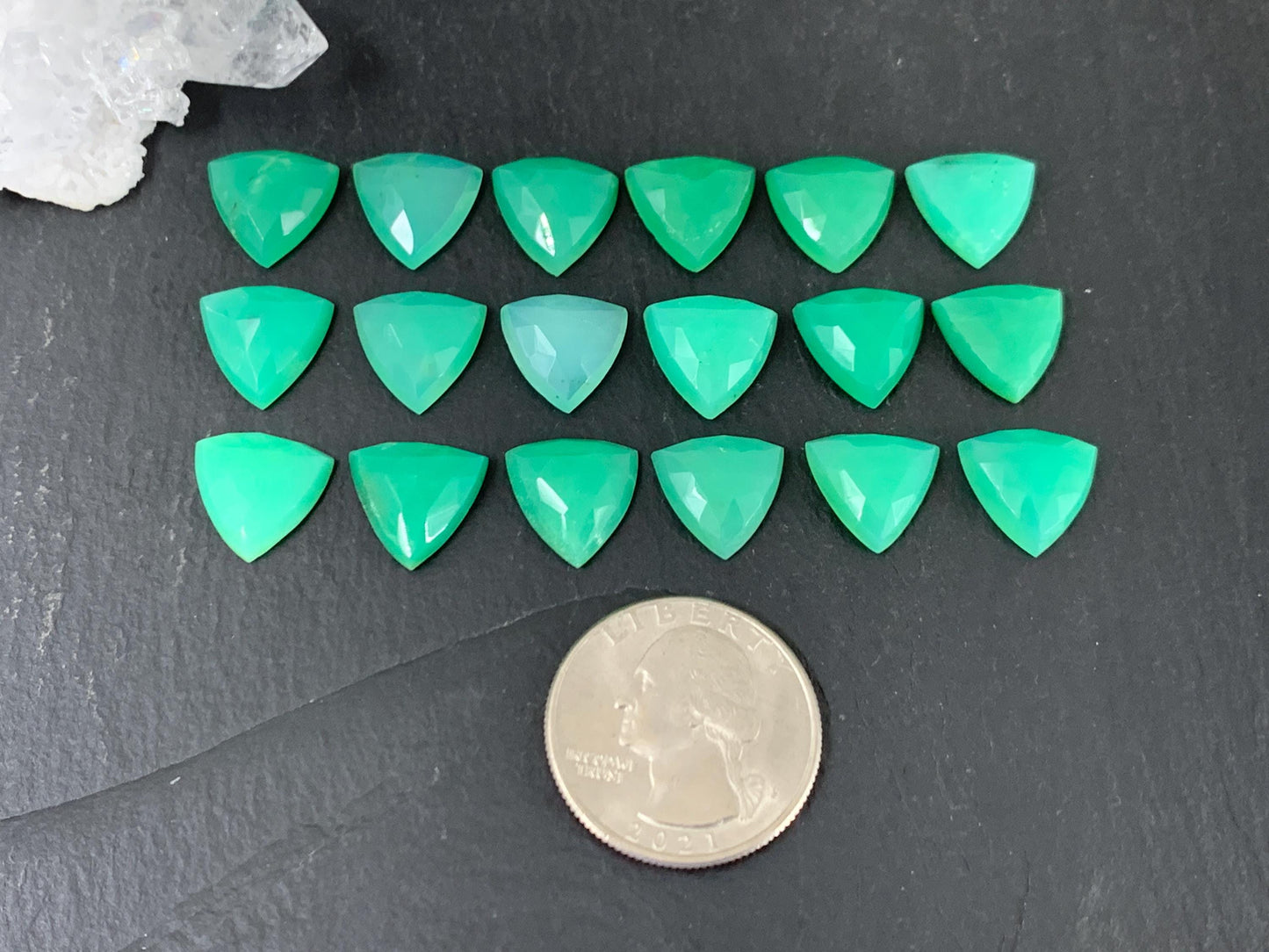 Faceted Chrysoprase trillion 12mm cabochon