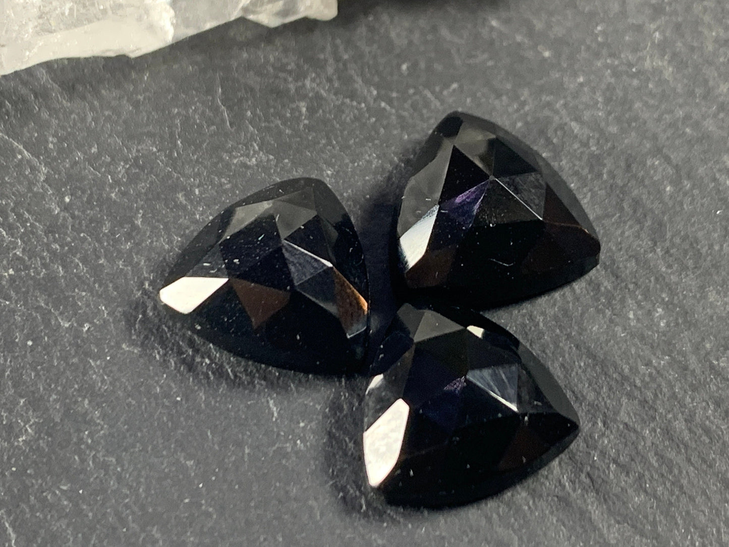 Faceted Onyx triangle 12mm cabochon