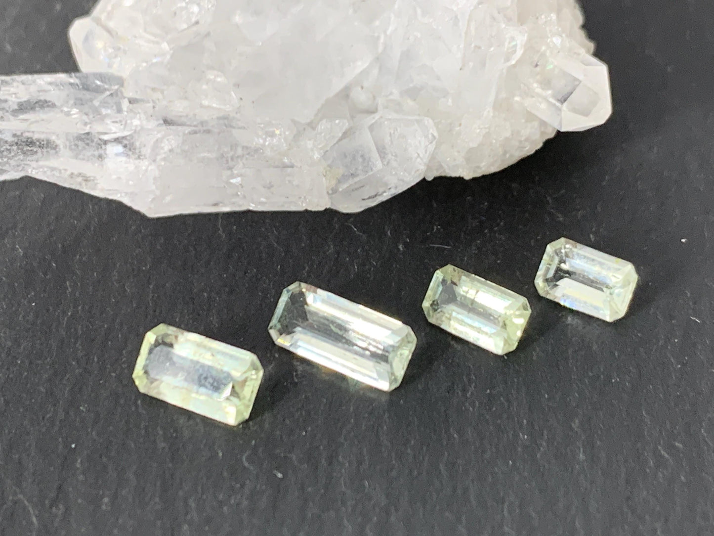 Faceted Beryl /W424-1