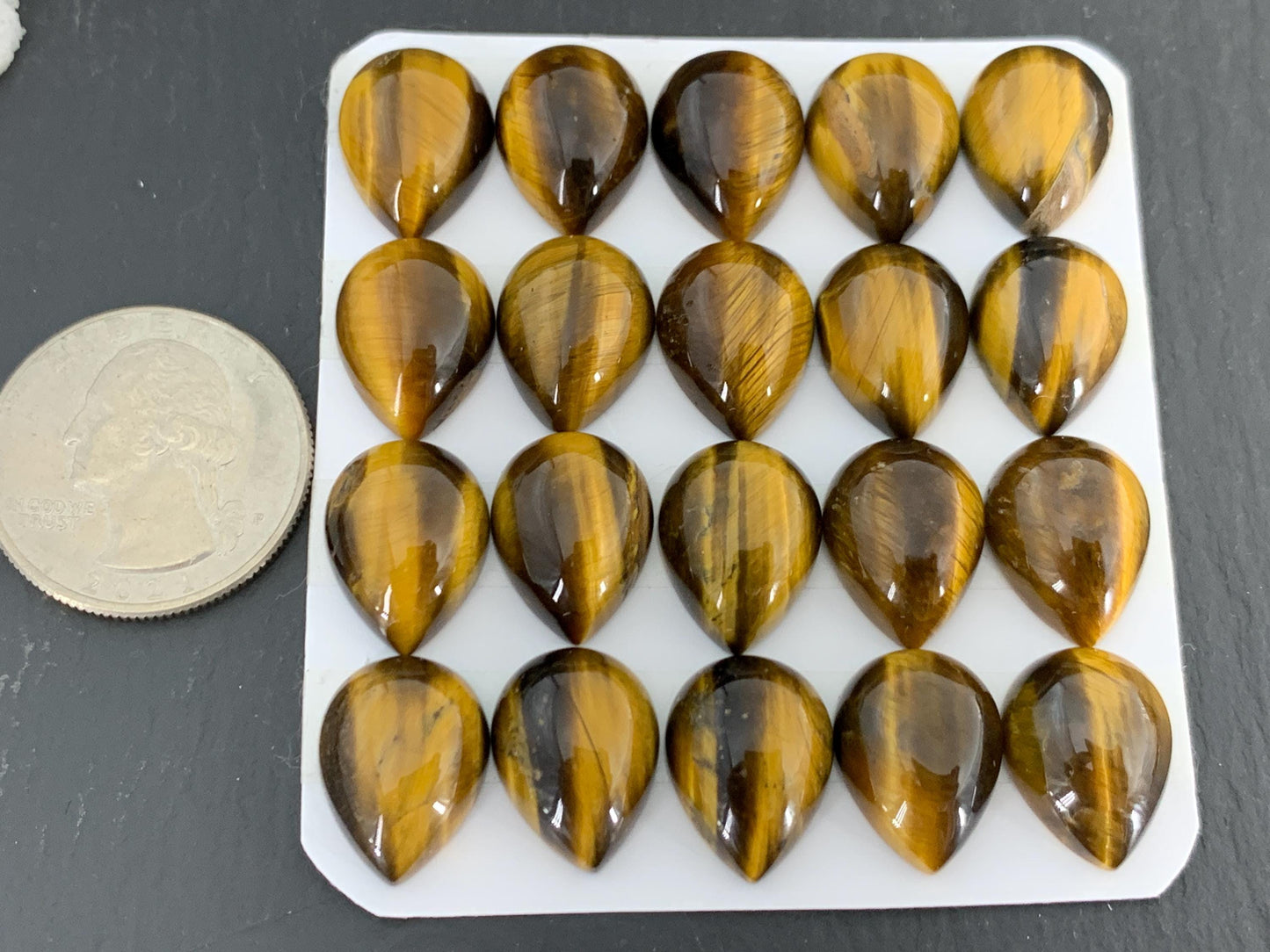 Tiger Eye pear 12x16mm Cabochon - Calibrated cabochons