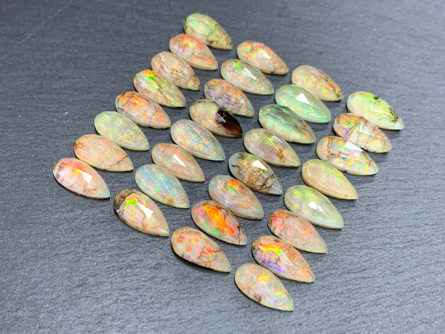 Faceted Monarch Opal pear 7x15mm cabochons - Doublet cabochons