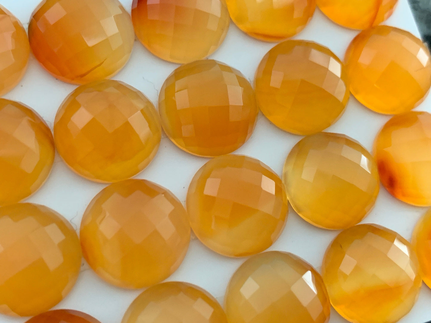 Faceted Carnelian round 13mm cabochon - Calibrated cabochons