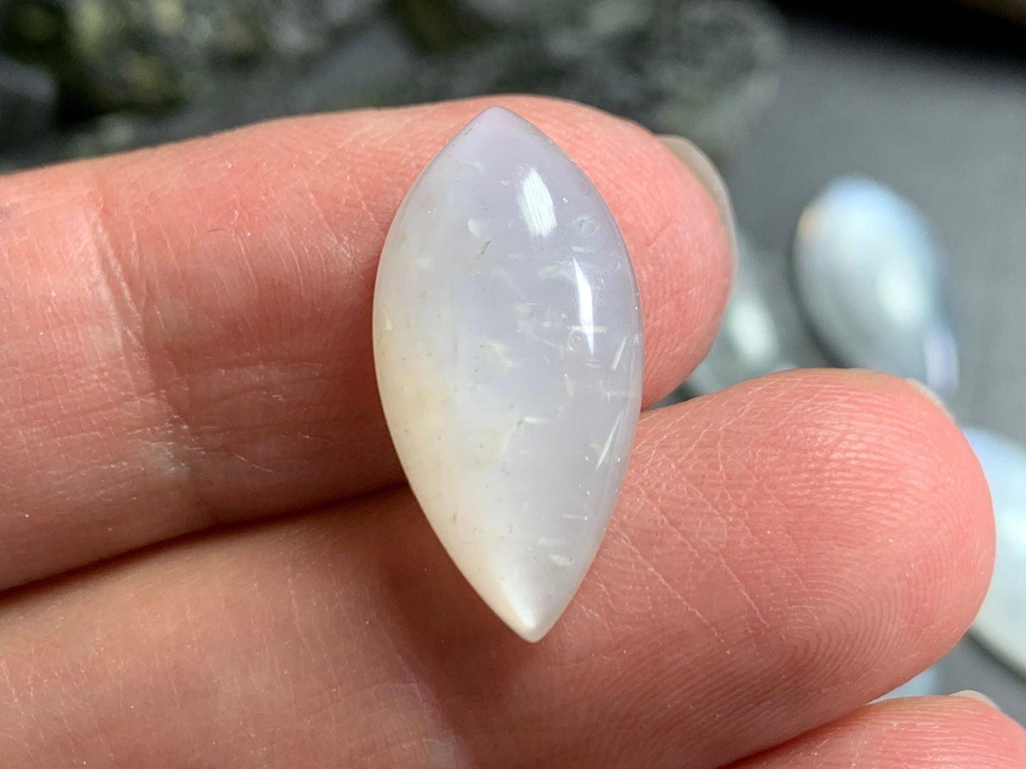White MoonStone Miss Asia 10x20mm cabochon