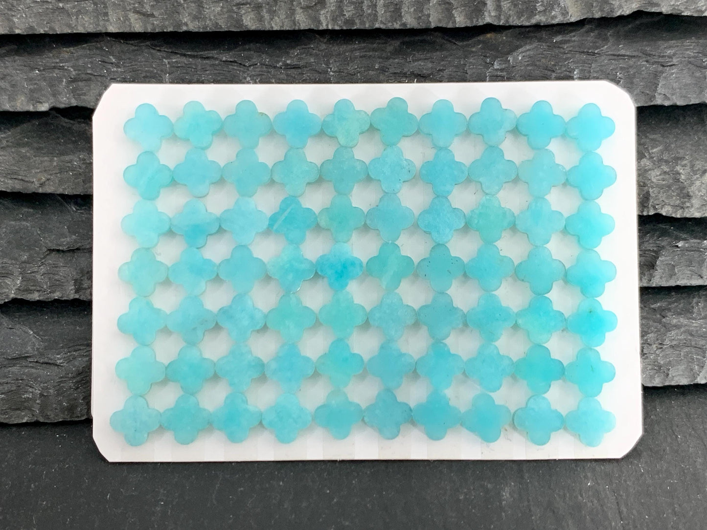 Flat Amazonite clover 6mm cabochon - Calibrated cabochons