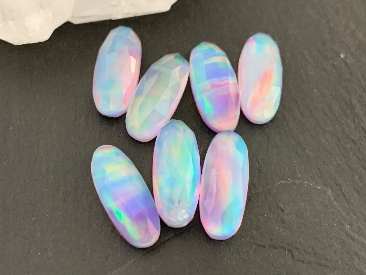 Faceted Aurora Opal oval 8x20mm cabochon - Doublet cabochon