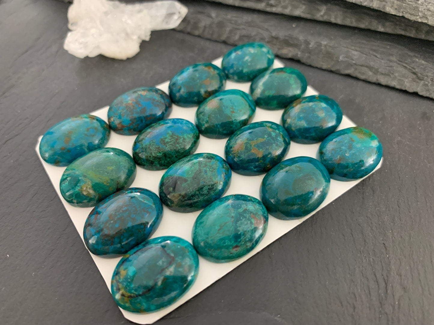 Chrysocolla oval 15x20mm cabochon - Calibrated cabochons