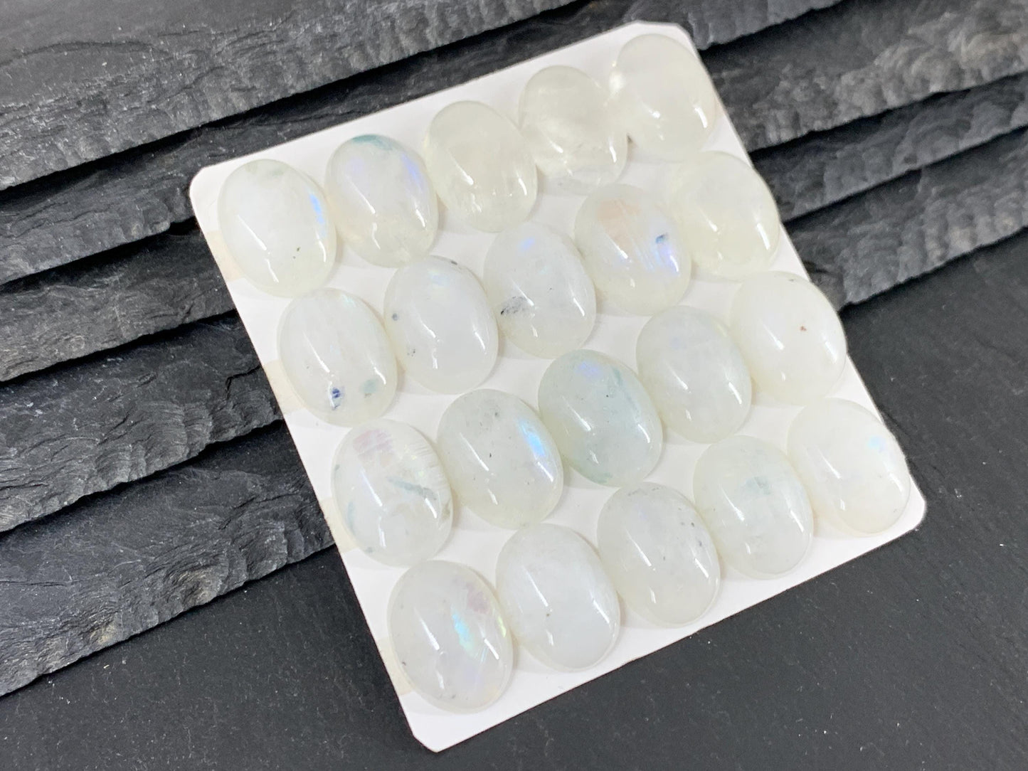 Rainbow Moonstone oval 12x16mm cabochon - Calibrated cabochons