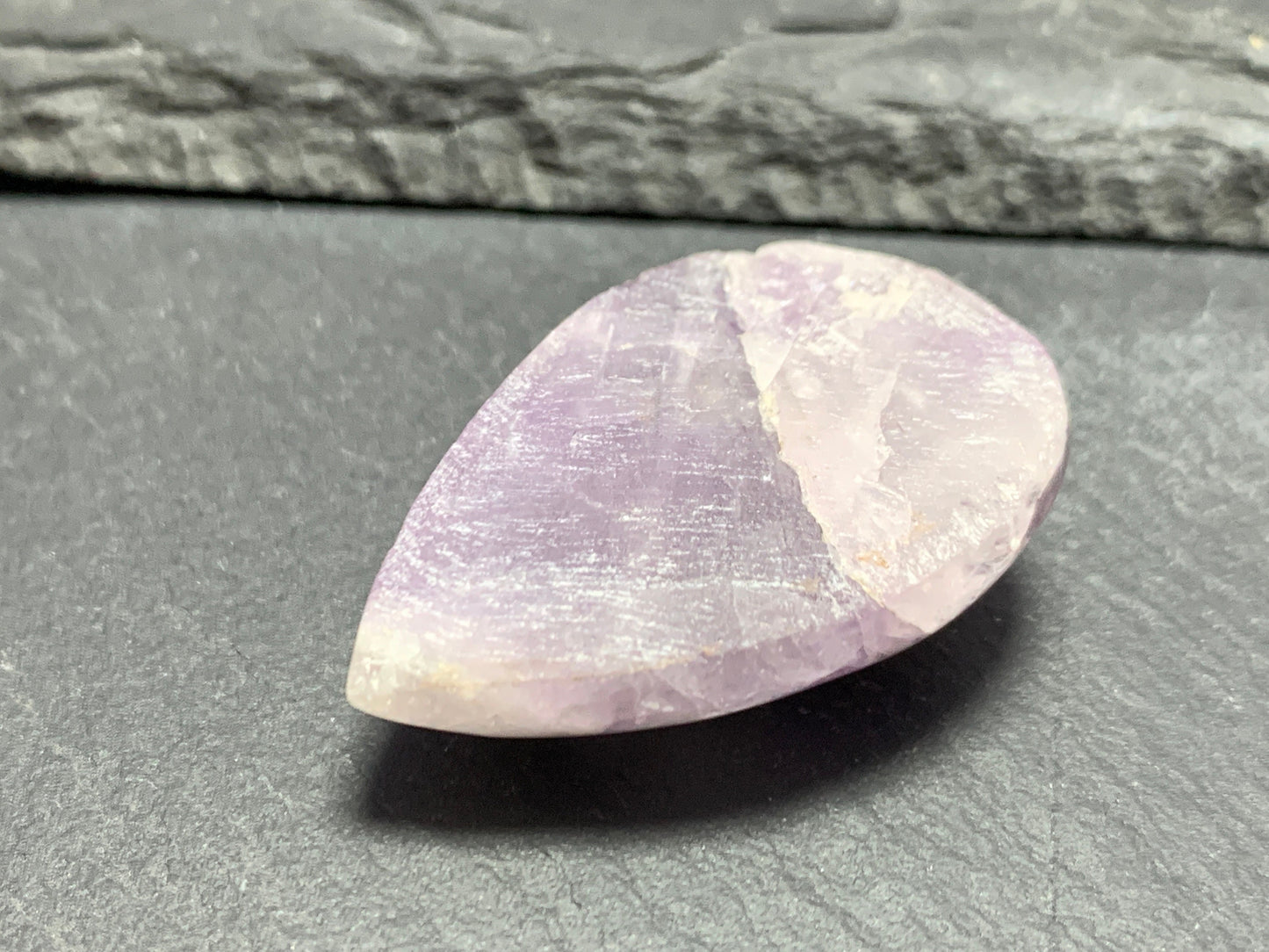 Amethyst pear cabochon 35x22x12mm - free form hand cut in Africa