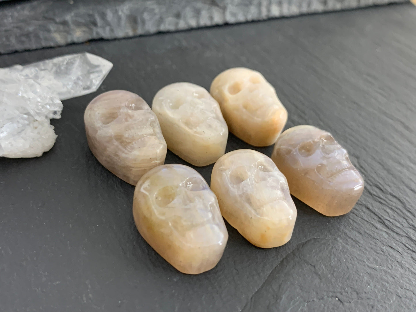 Moonstone skull 15x22mm cabochon carving
