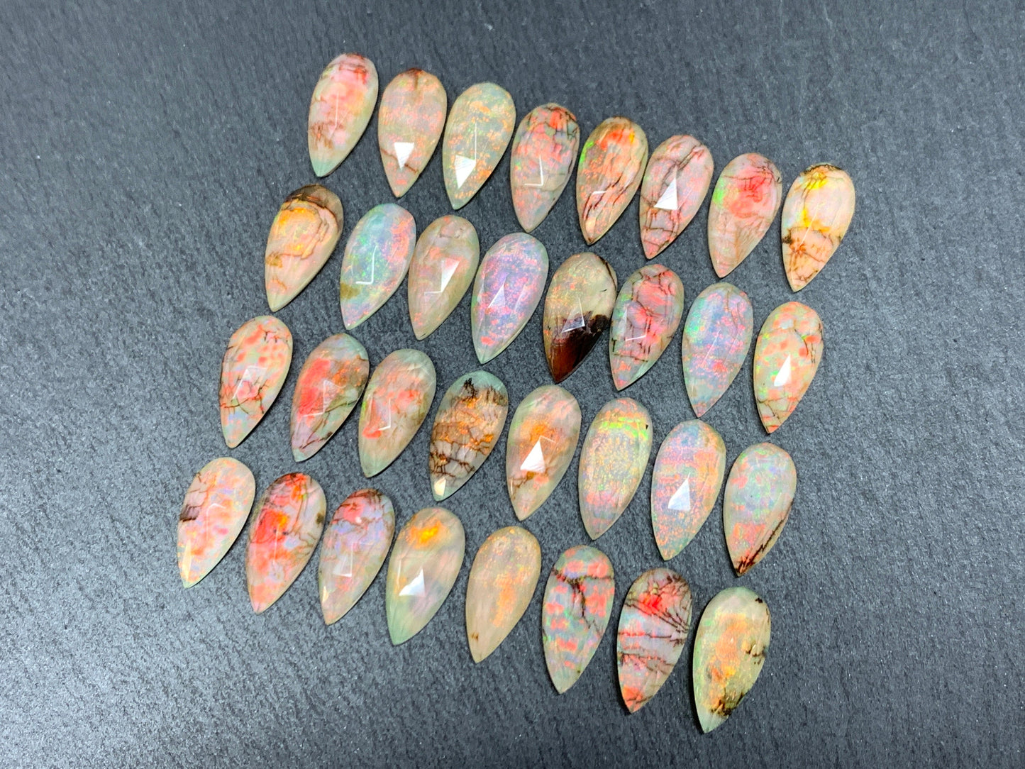 Faceted Monarch Opal pear 7x15mm cabochons - Doublet cabochons