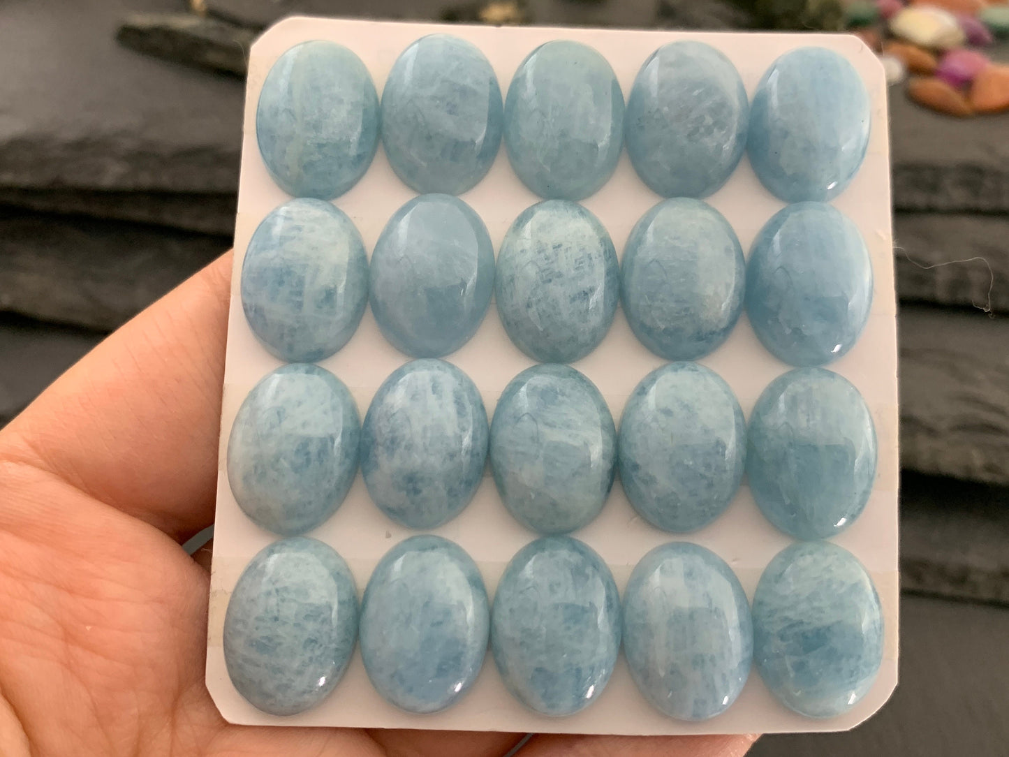 Aquamarine oval 12x16mm cabochon - Calibrated cabochons