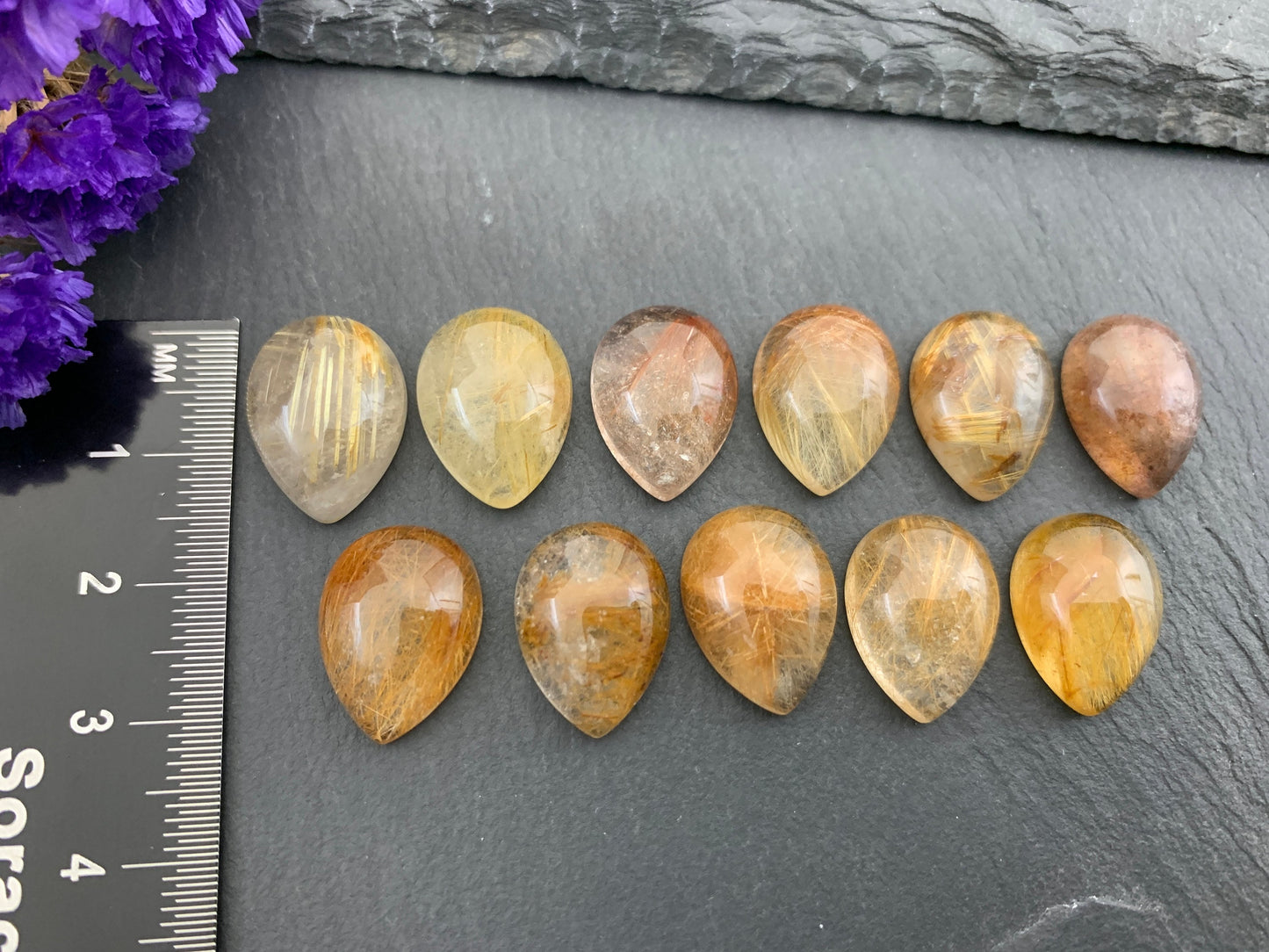Gold Rutilated Quartz Pear 12x16mm cabochon - Calibrated cabochons