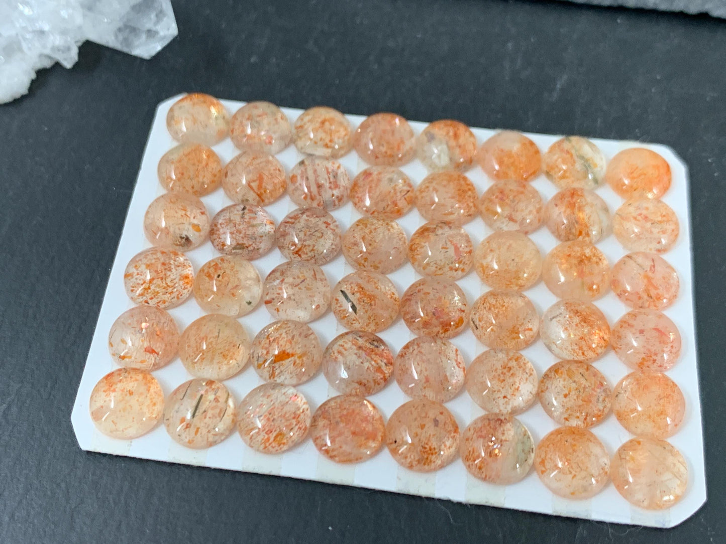 Sunstone round 8mm cabochon - Calibrated cabochons
