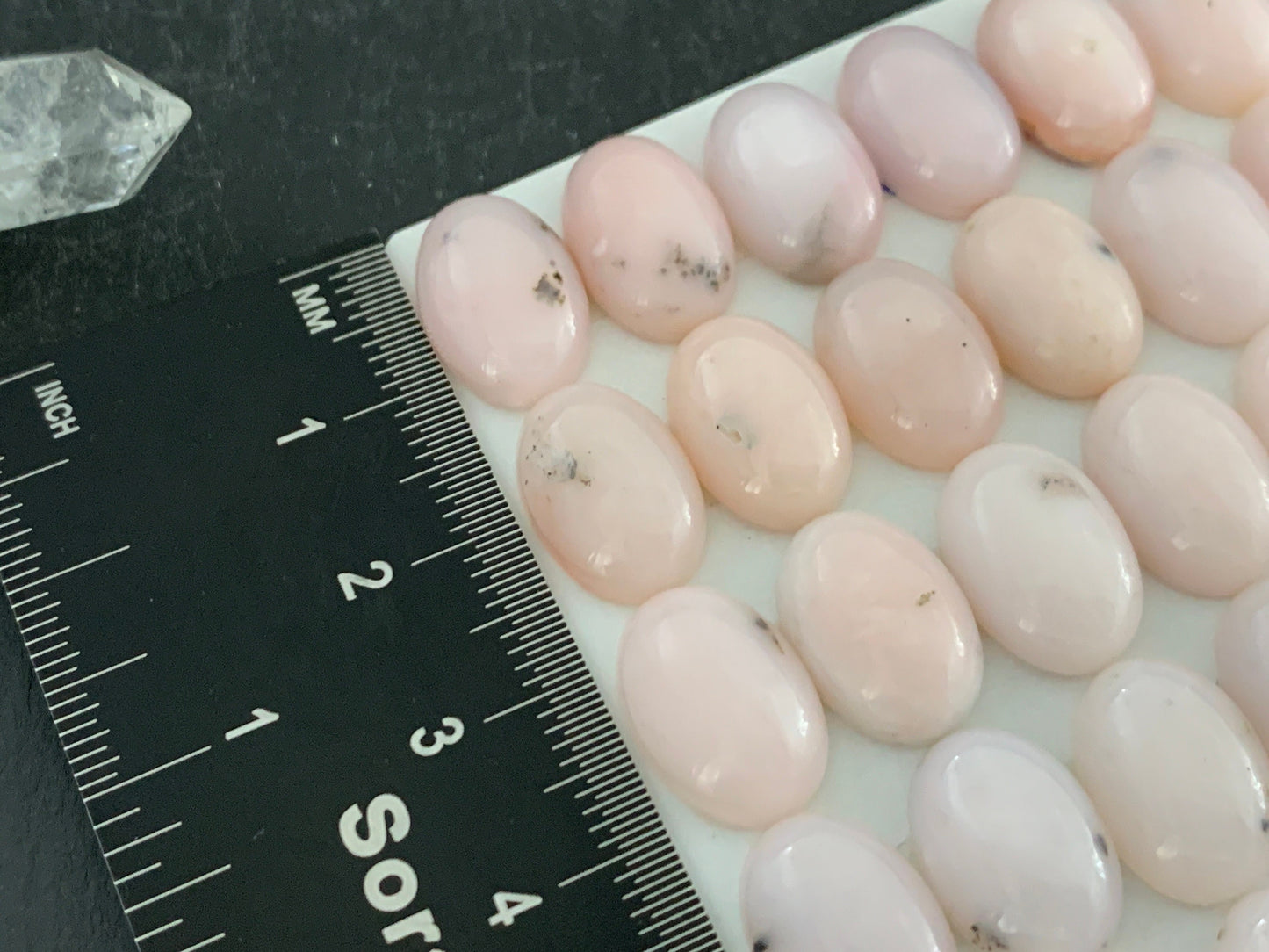Pink Opal oval 10x14mm cabochon - Calibrated cabochons