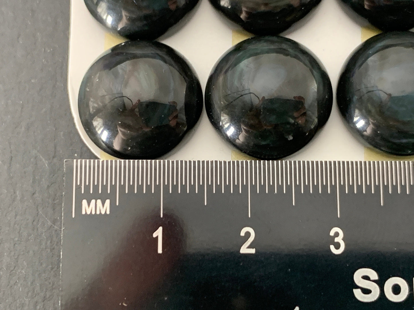Rainbow Obsidian round 15mm cabochon - Calibrated cabochons