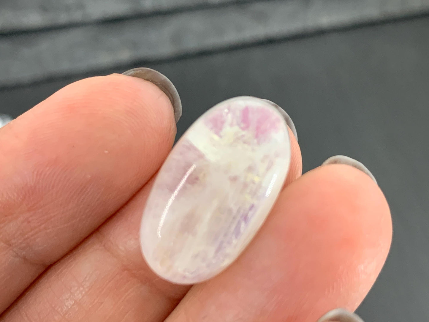 Rainbow Moonstone oval 21x12x7mm cabochon